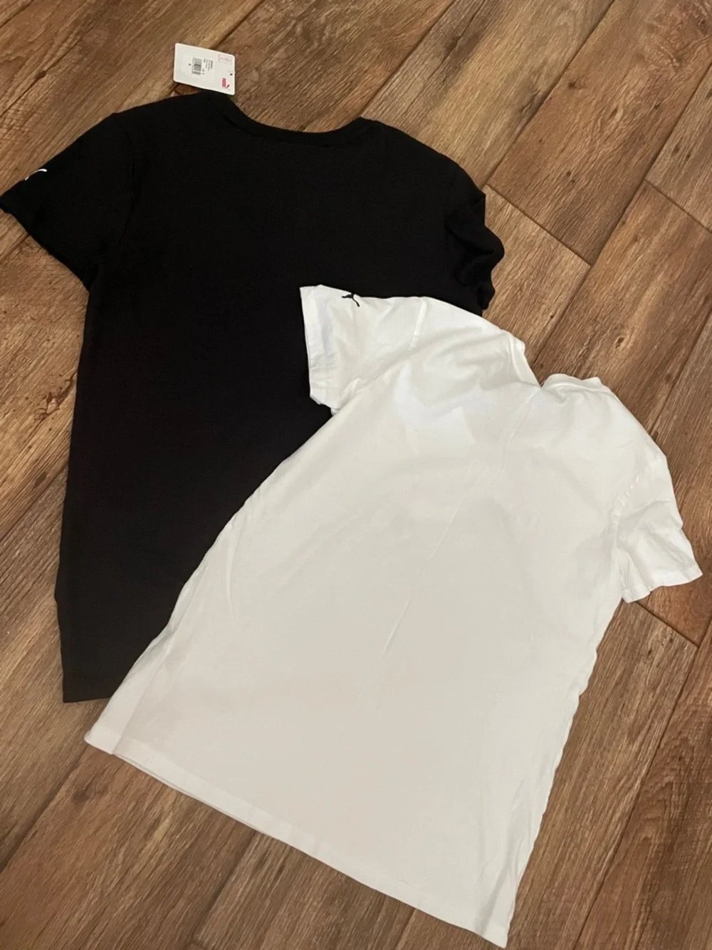 Lot of 2 Puma White & Black Graphic Fitted Tees woman Size Small
